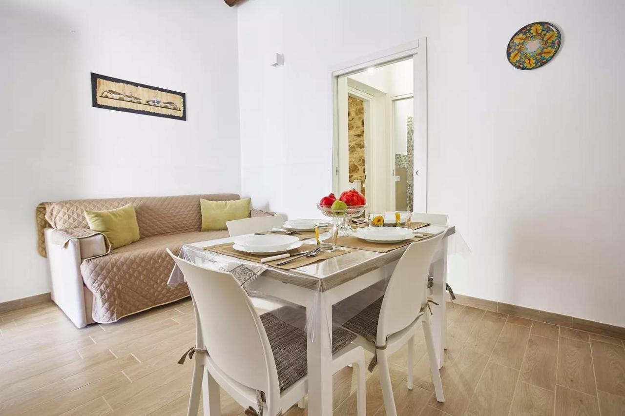 Casale Sammartano Apartments Ummari Екстериор снимка