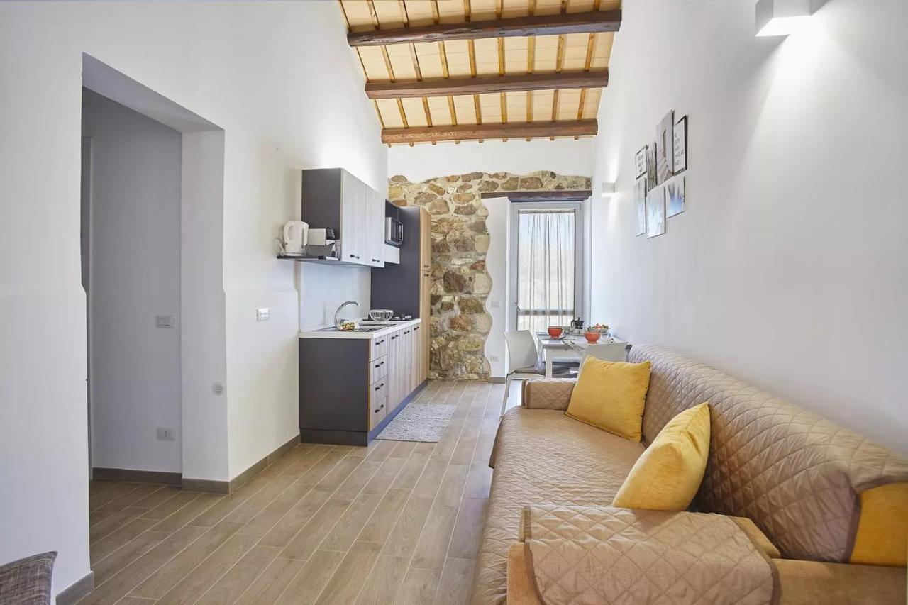 Casale Sammartano Apartments Ummari Екстериор снимка